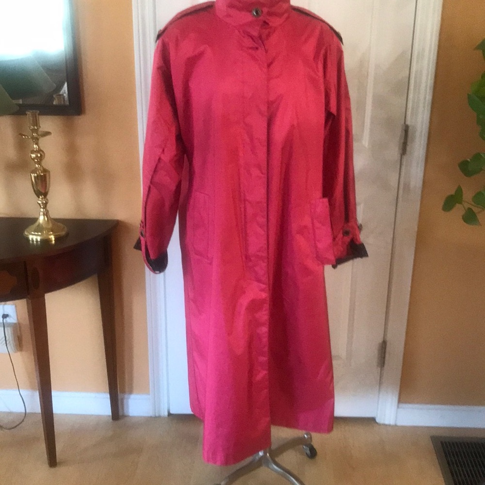 Vintage British Mist Women's Trench Rain Coat.